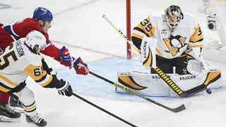 NHL: Slafkovský zaznamenal prvý gól v sezóne. Na víťazstvo v zápase s Pittsburghom to však nestačilo