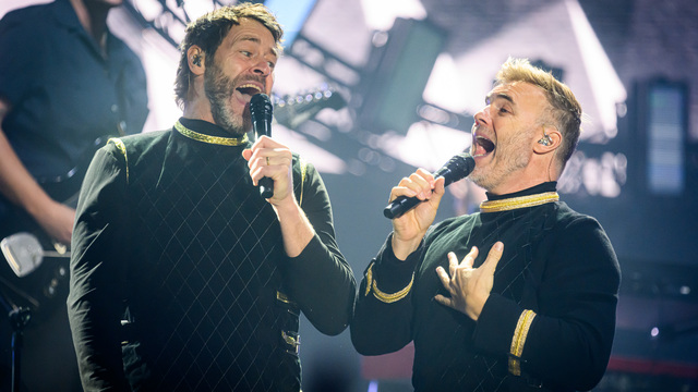 zľava Howard Donald a Gary Barlow