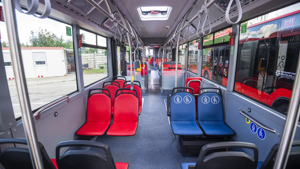 autobus Bratislava DPB