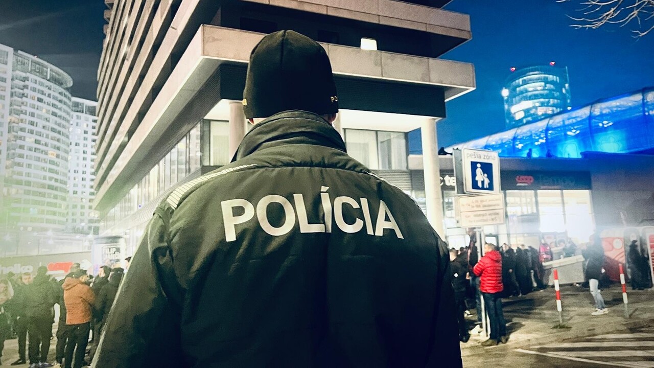 Polícia futbal