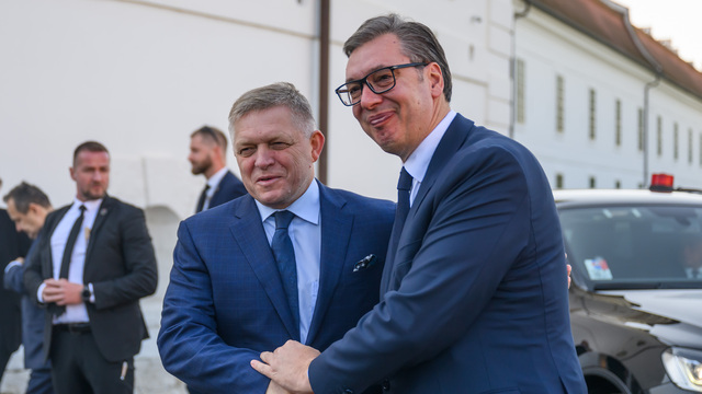 fico a vučič.jpg