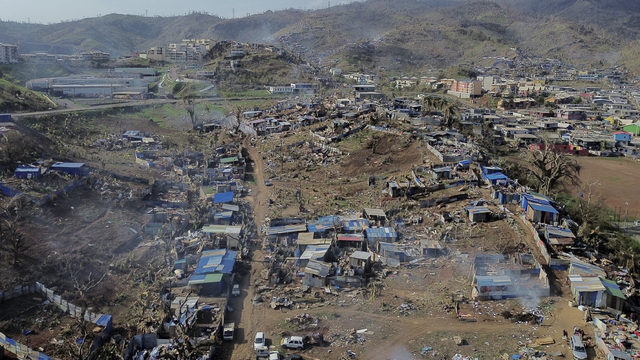 Mayotte_Cyclone_Chido978872.jpg