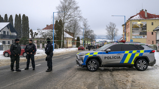 Polícia obvinila útočníka zo Spišskej Starej Vsi z úkladnej vraždy. Prokuratúra podal návrh na vzatie do väzby