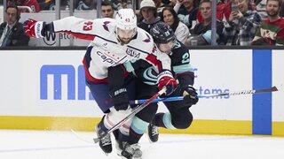 NHL: Montreal so Slafkovským prehral v Detroite. Washington zvíťazil na ľade Seattlu