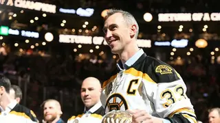 Legenda sa vracia domov. Zdeno Chára sa pripojil k Bostonu Bruins ako konzultant a mentor hráčov