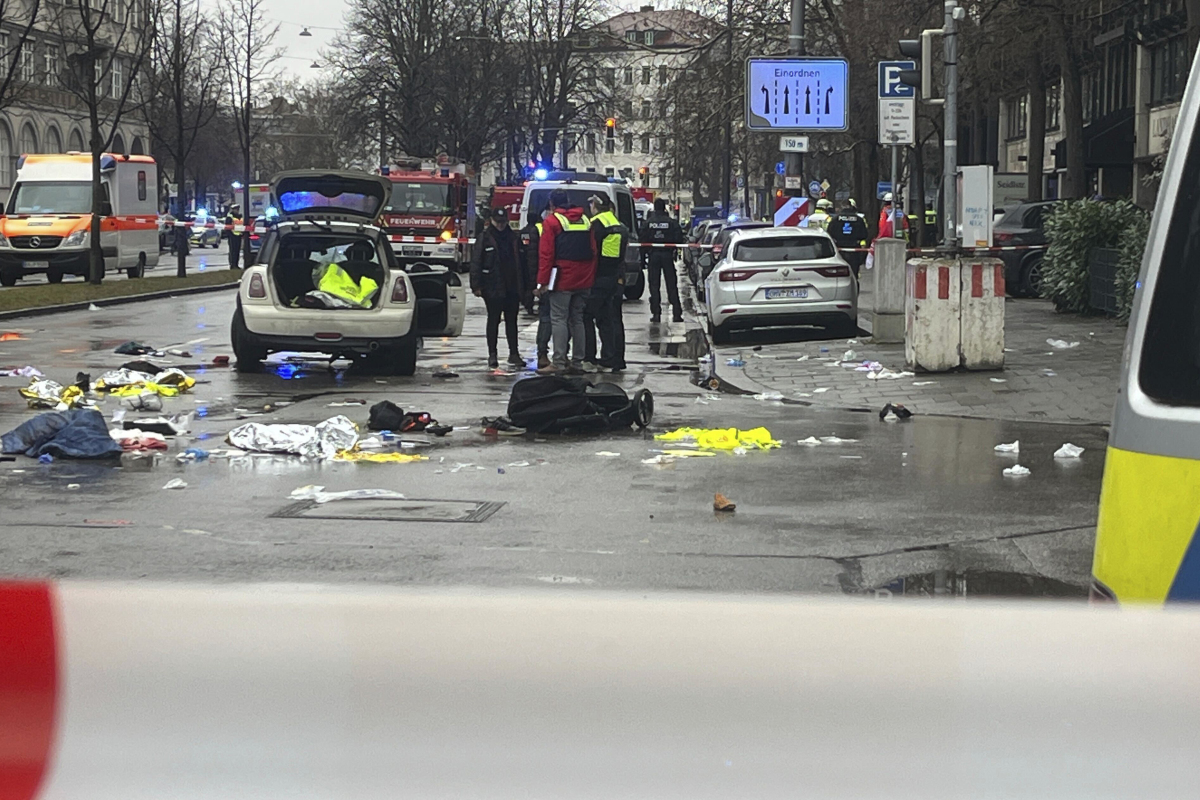 nehoda Nemecko Mníchov páska hasiči polícia sanitka