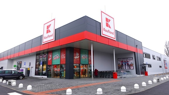 thumbnail_Kaufland v Martine foto 1.jpg