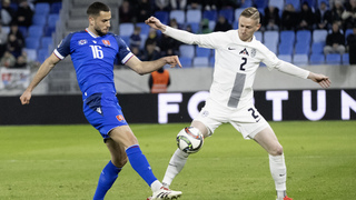 Naši futbalisti nevyužili prevahu, play off so Slovinskom bolo bezgólové. Rozhodujúca bude odveta