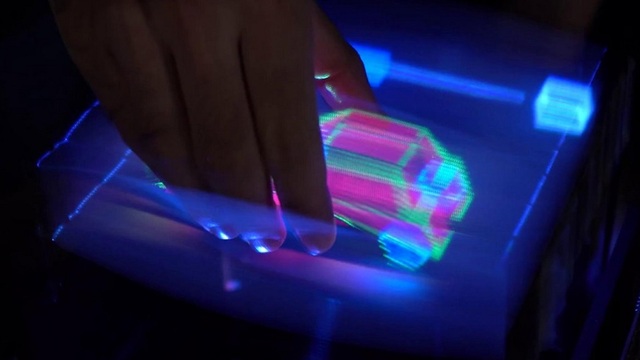 Interaktiv_hologram_00.jpg